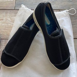 Youyun Memory Foam Shoes Women Size 7